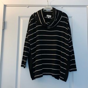 LOU & GREY black & white striped lounge sweatshirt